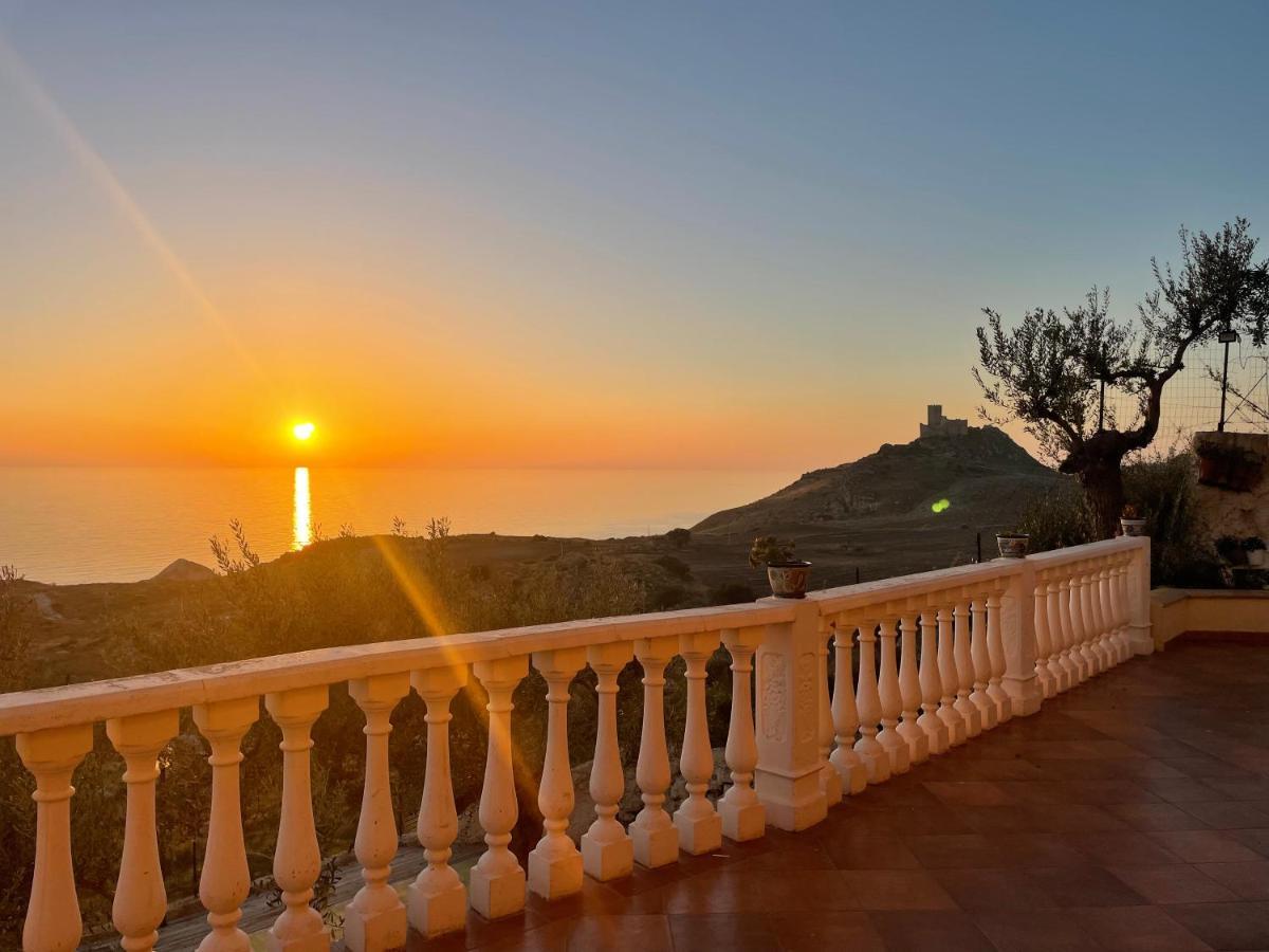 La Collina Sul Mare Bed & Breakfast Palma di Montechiaro Bagian luar foto