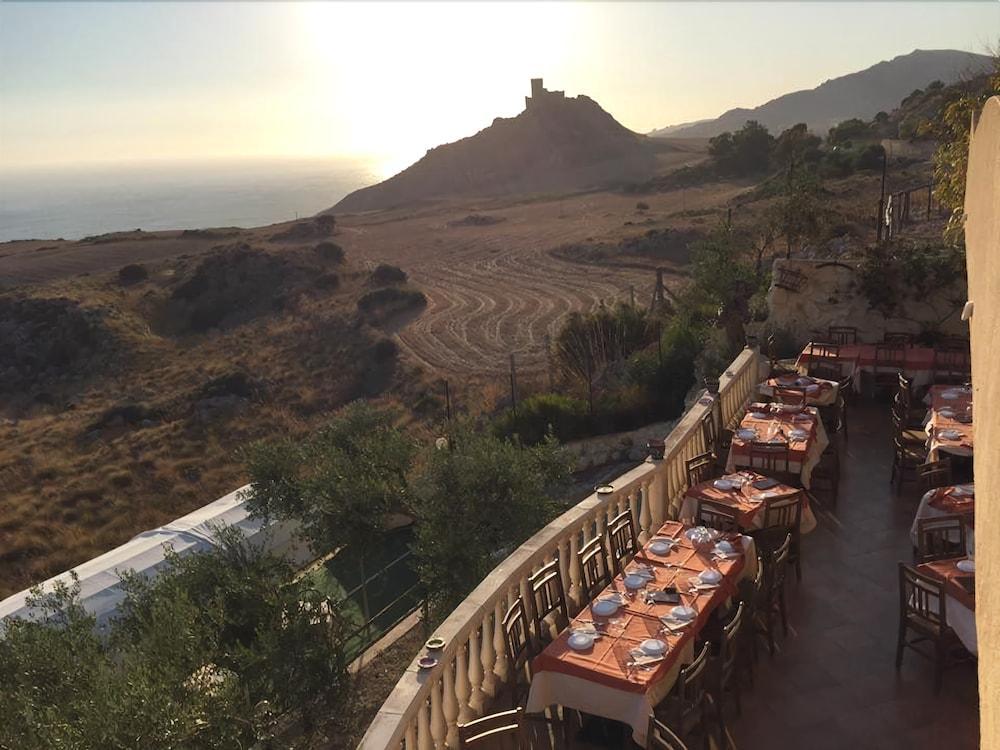 La Collina Sul Mare Bed & Breakfast Palma di Montechiaro Bagian luar foto