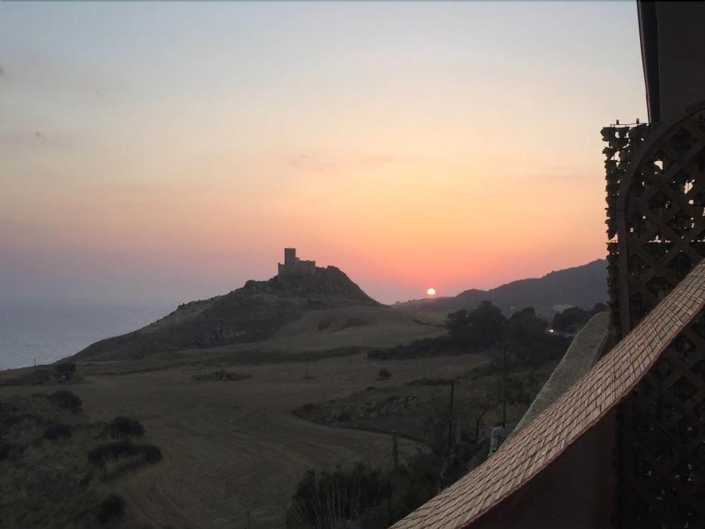 La Collina Sul Mare Bed & Breakfast Palma di Montechiaro Bagian luar foto