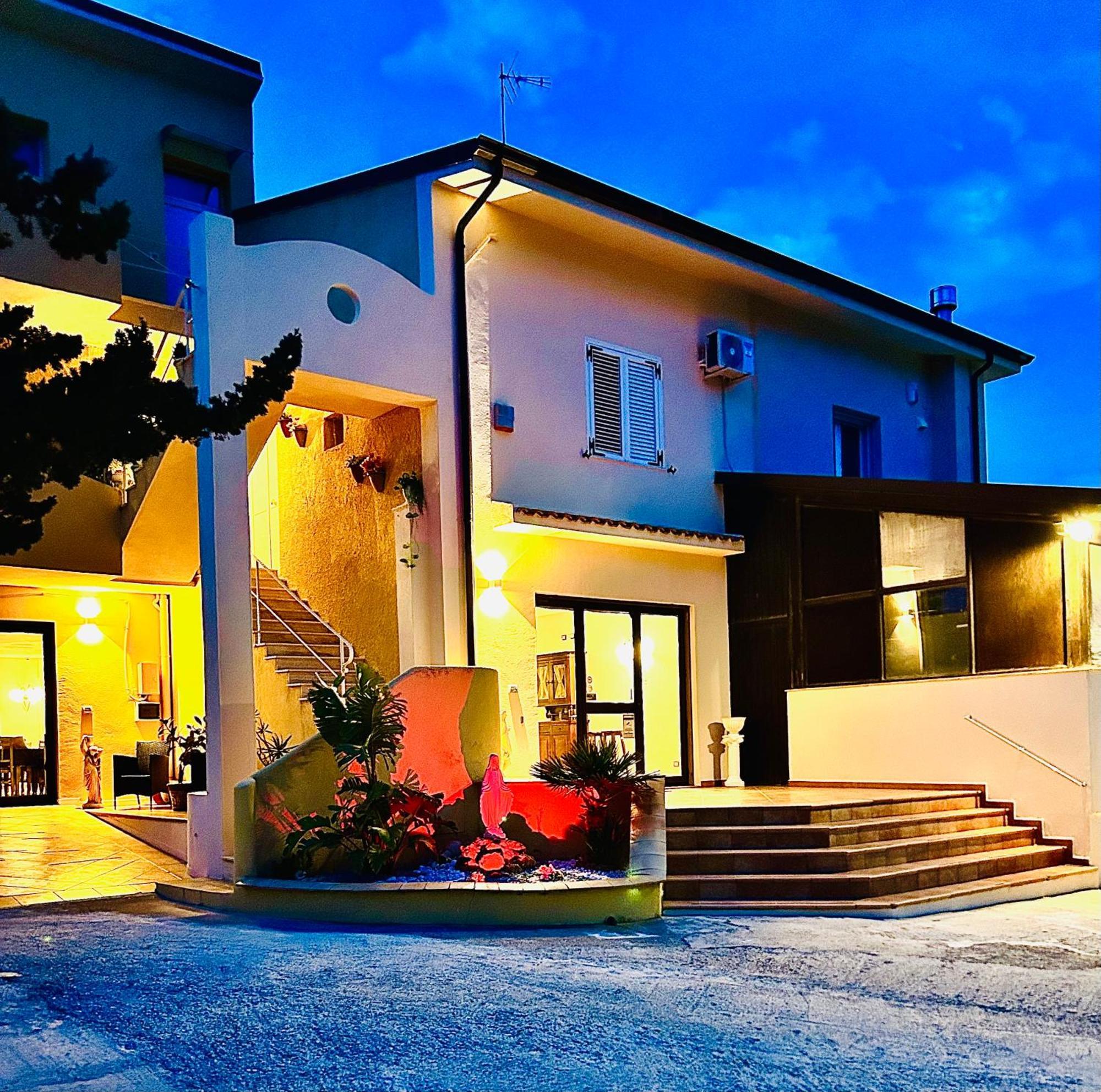 La Collina Sul Mare Bed & Breakfast Palma di Montechiaro Bagian luar foto